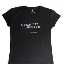 Cargar imagen en el visor de la galería, Camiseta Diseñador en negro - mujer
